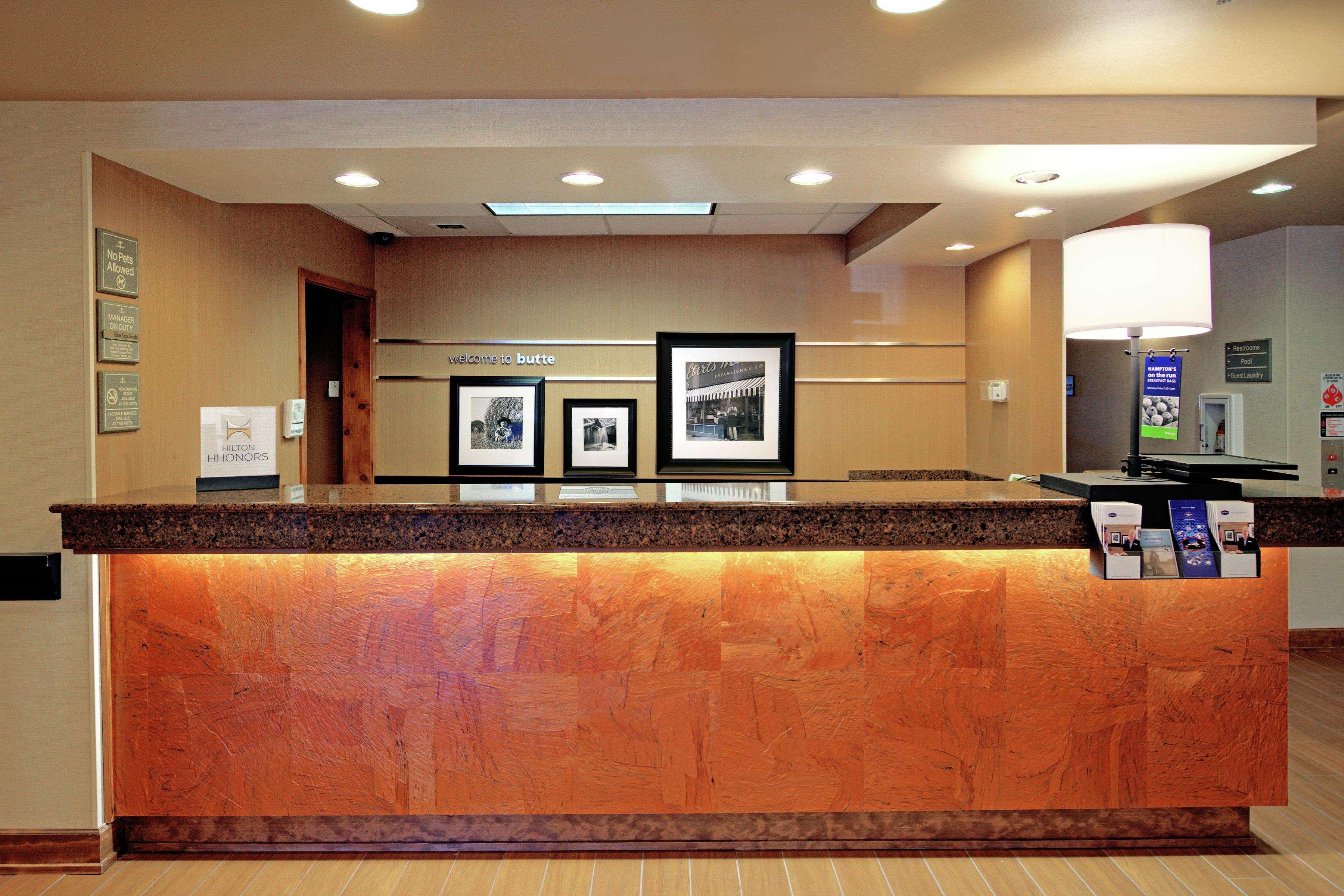 Hampton Inn Butte Interior photo